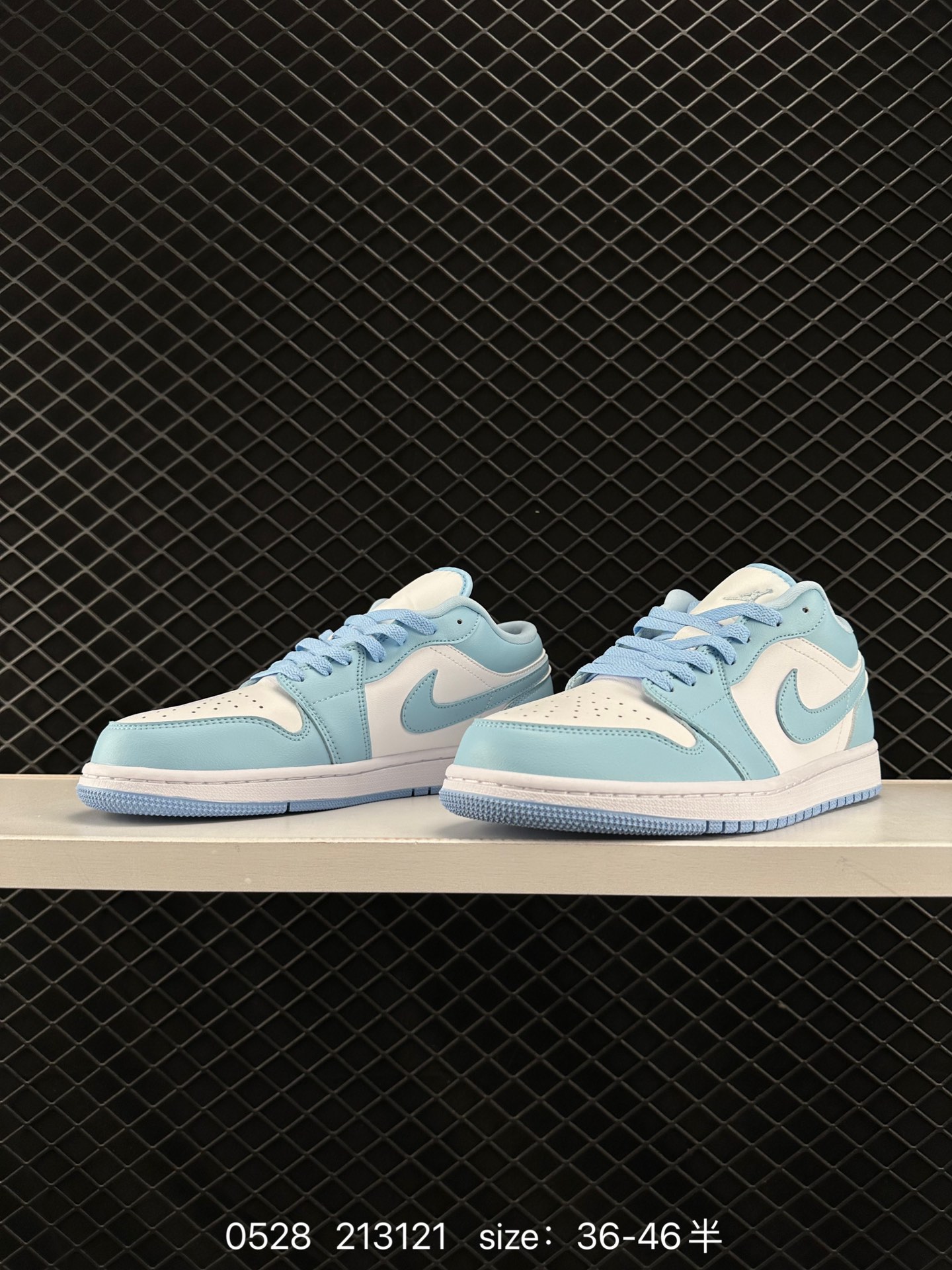 Air Jordan 1 Low AJ1